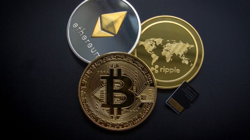 4 Resources for Cryptocurrency Fanatics
