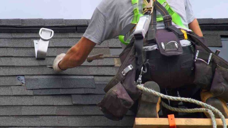 What to Think About Before DIY Roof Repair