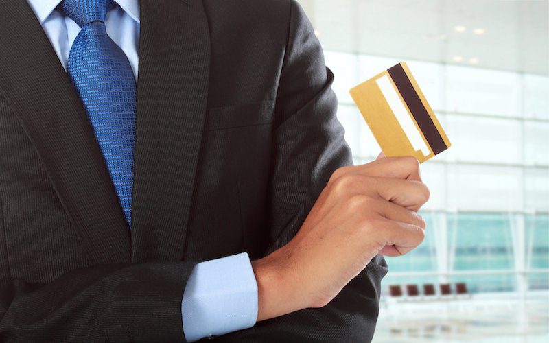 Which is better to use: a business credit card or a personal credit card?