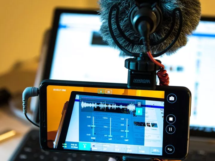 How To Choose The Best Microphone For Your Smartphone