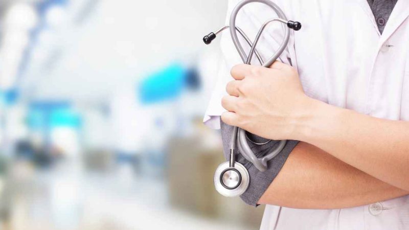 Exploring the Benefits of Working with Medical Staffing Agencies