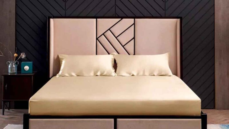 Select Silk Bedding in Quality: Embracing the Elegance of Silk Bed Sheets