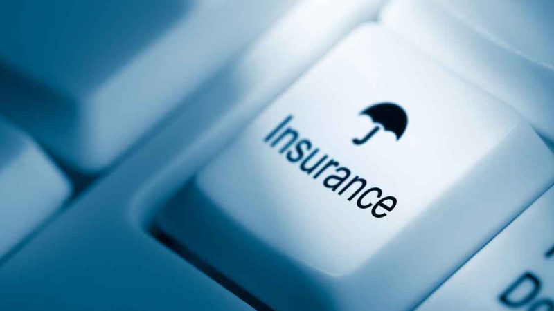 Term insurance vs Life Insurance- Difference you should know!