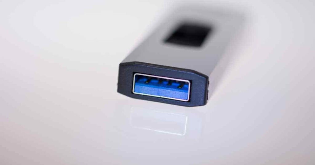 the-difference-between-usb-2-0-vs-3-0